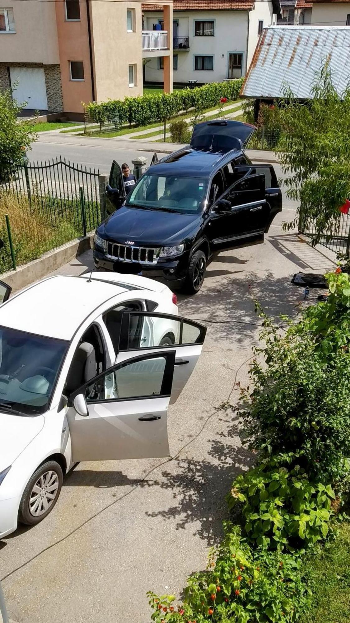 Bayt Apartment - Free Parking サラエヴォ エクステリア 写真