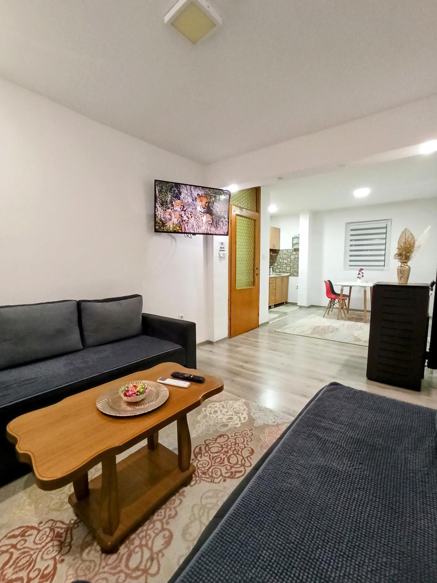 Bayt Apartment - Free Parking サラエヴォ エクステリア 写真